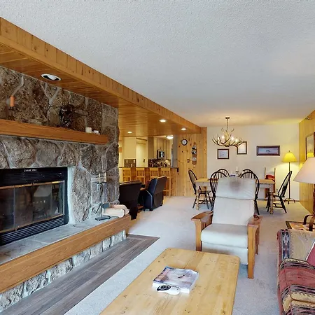 Villa Skycrest